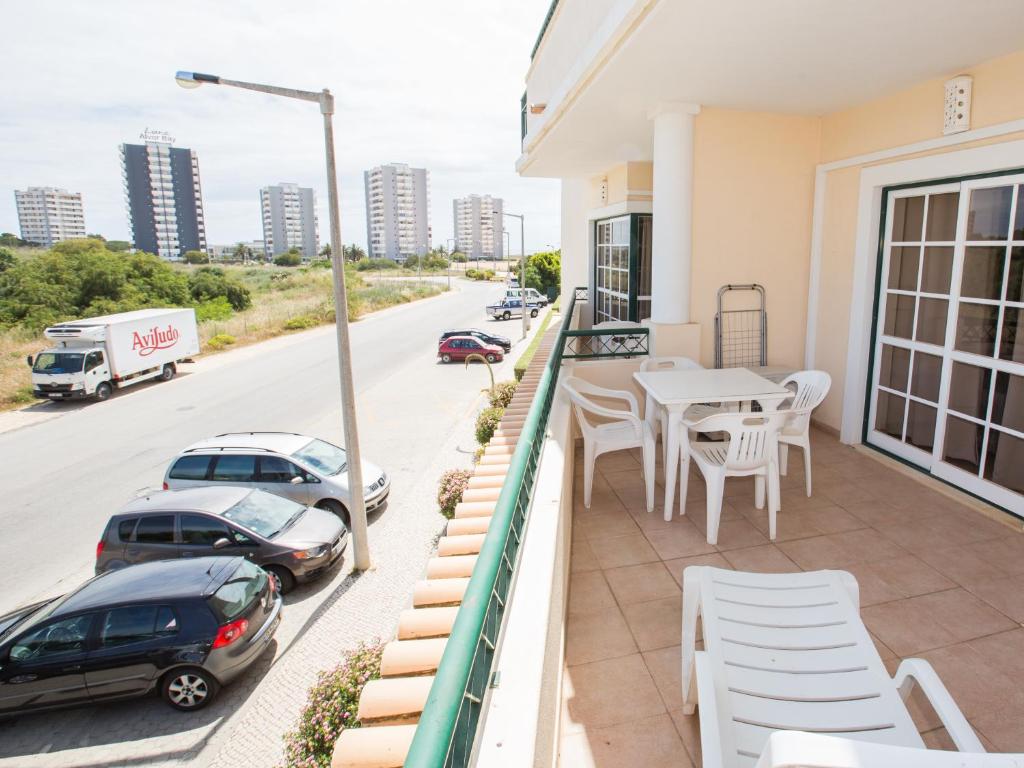Apartamentos Quinta da Praia room 2
